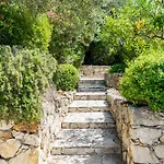 Inti - Piscine, Jardin Prive & Barbecue * Αντίμπ