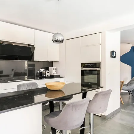 Villa Inti - Piscine, Jardin, Bbq - Proche Cannes * Antibes