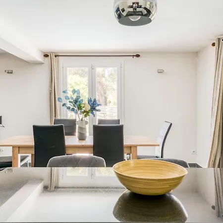 Villa Inti - Piscine, Jardin, Bbq - Proche Cannes * Antibes