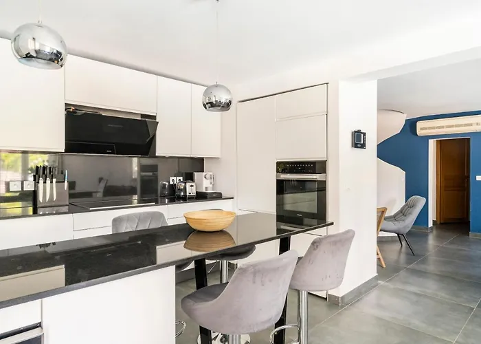Inti - Piscine, Jardin, Bbq - Proche Cannes * Antibes